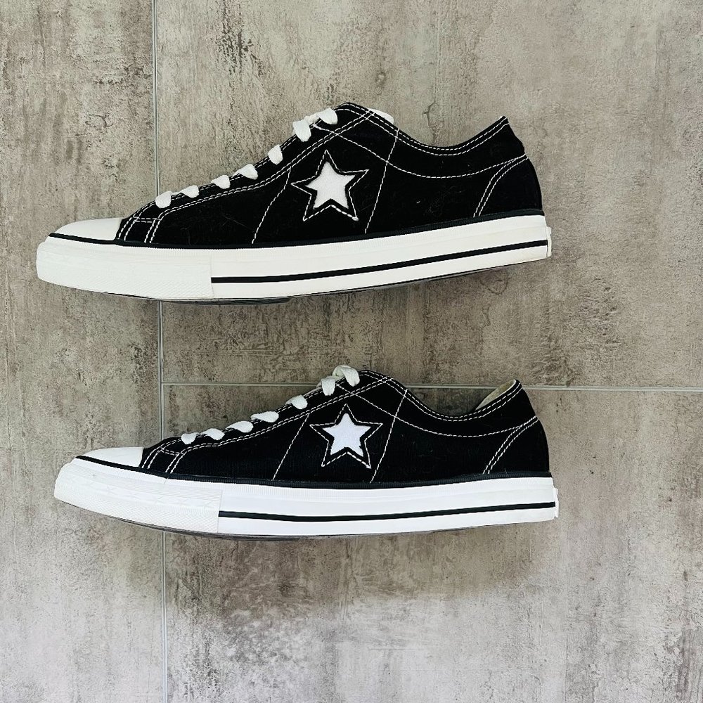 CONVERSE ONE STAR OX PREMIUM SUEDE TRAINERS - BLACK/WHITE Size 10